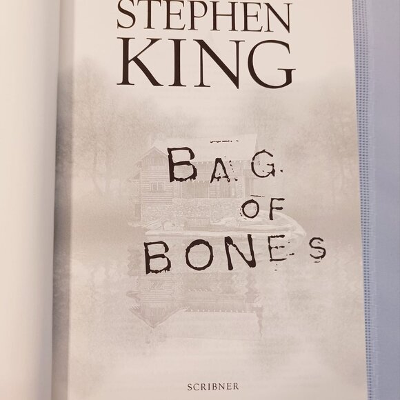 Bag of Bones, A Novel by Stephen King Hardcover Book - Picture 10 of 10